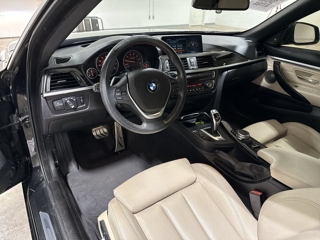 Used 2017 BMW 430i Convertible RWD image 10