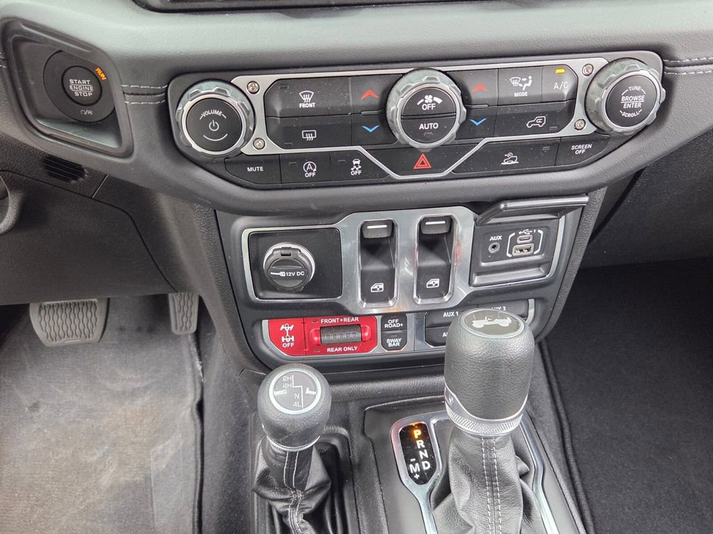 Used 2024 Jeep Wrangler Rubicon image 20