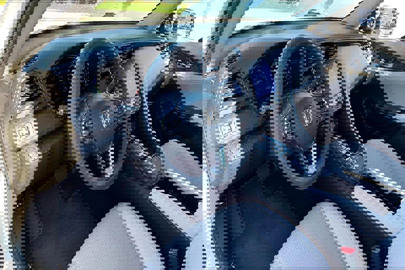 Used 2019 Honda Insight EX image 17