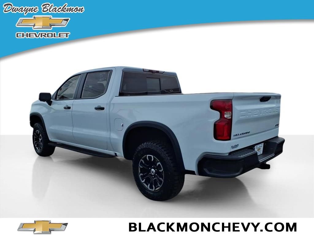 Used 2023 Chevrolet Silverado 1500 ZR2 w/ Technology Package AWD/4WD image 5