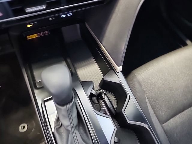 Used 2025 Toyota Camry LE FWD image 3