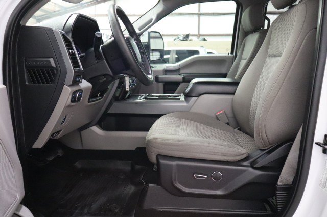 Used 2019 Ford F250 XLT w/ XLT Premium Package AWD/4WD image 6