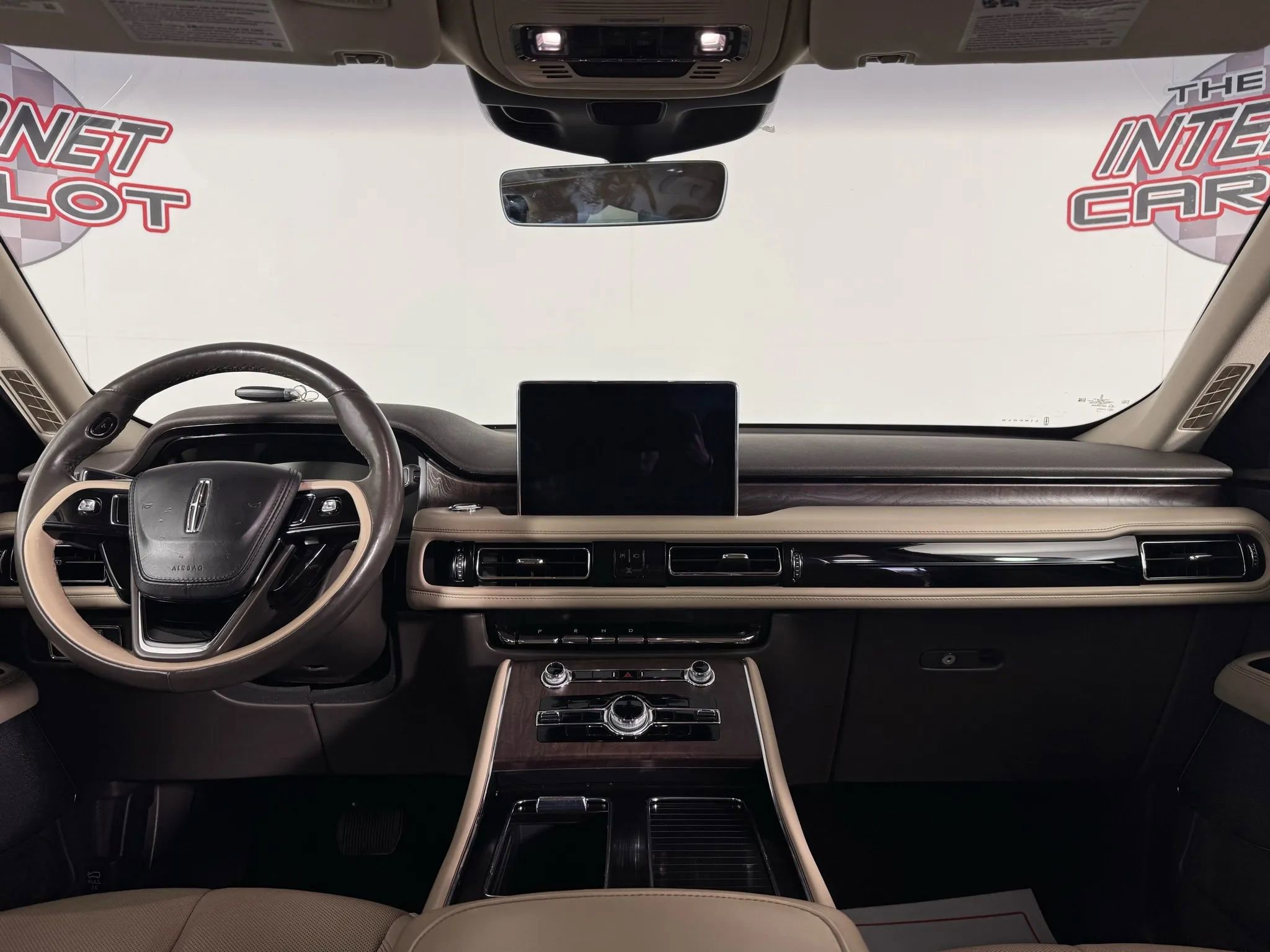 Used 2022 Lincoln Aviator Reserve w/ Elements Package Plus image 11