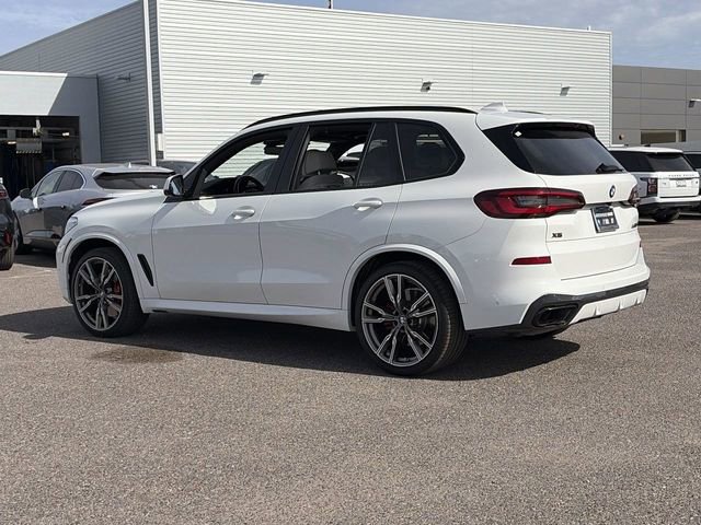 Used 2021 BMW X5 M50i w/ Executive Package image 8