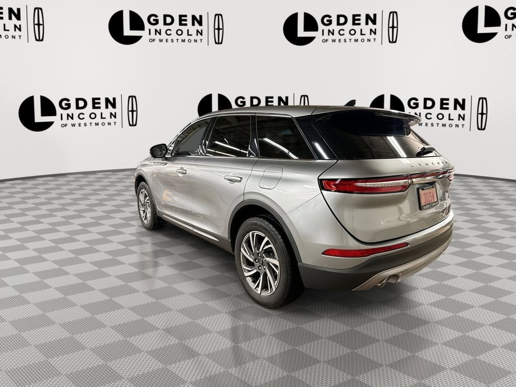 Certified 2023 Lincoln Corsair FWD w/ Equipment Group 101A image 6