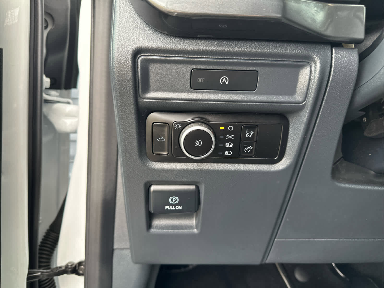 Used 2025 Ford F150 STX w/ Equipment Group 200A image 12