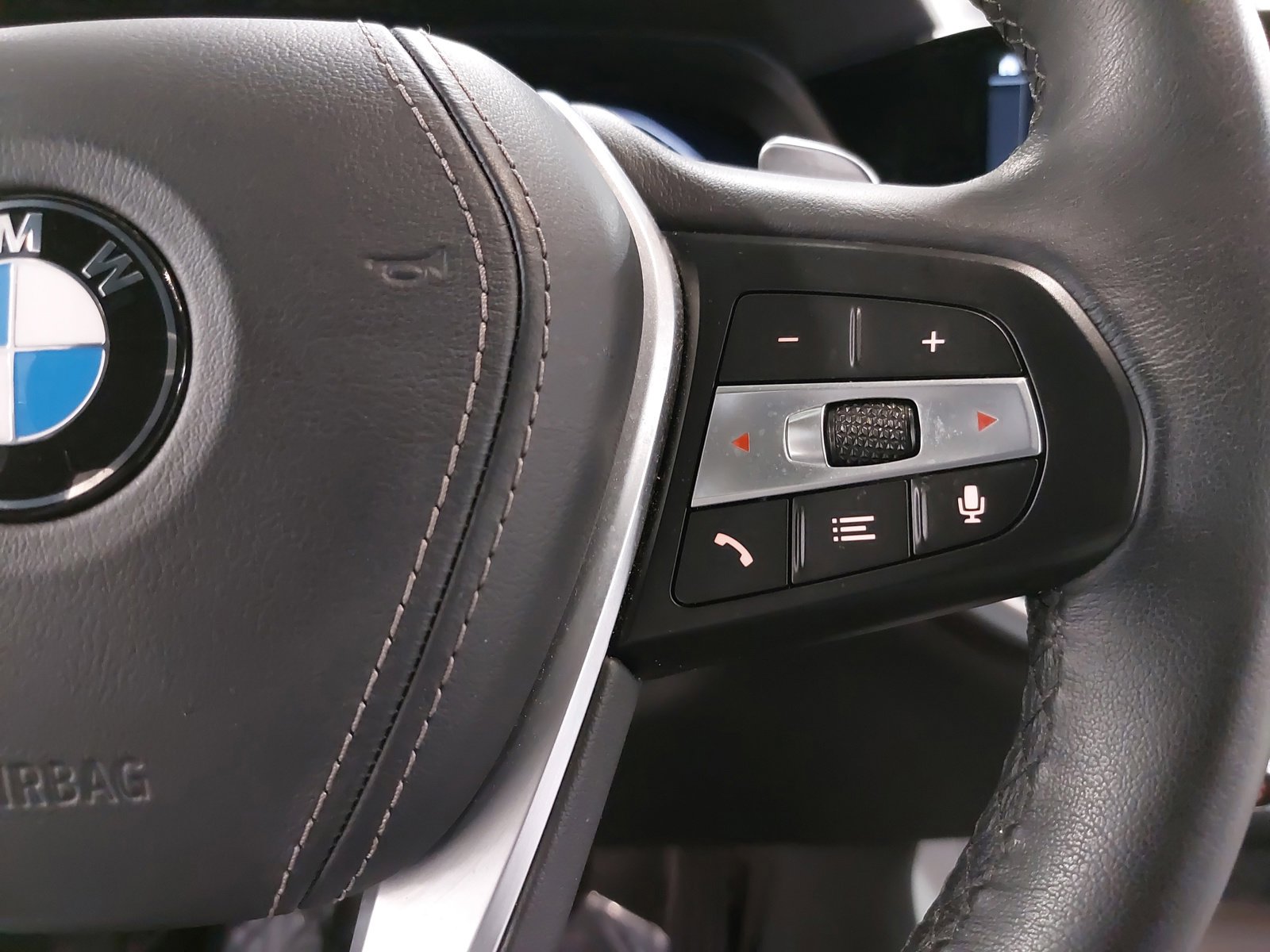 Used 2023 BMW X5 sDrive40i w/ Premium Package image 19