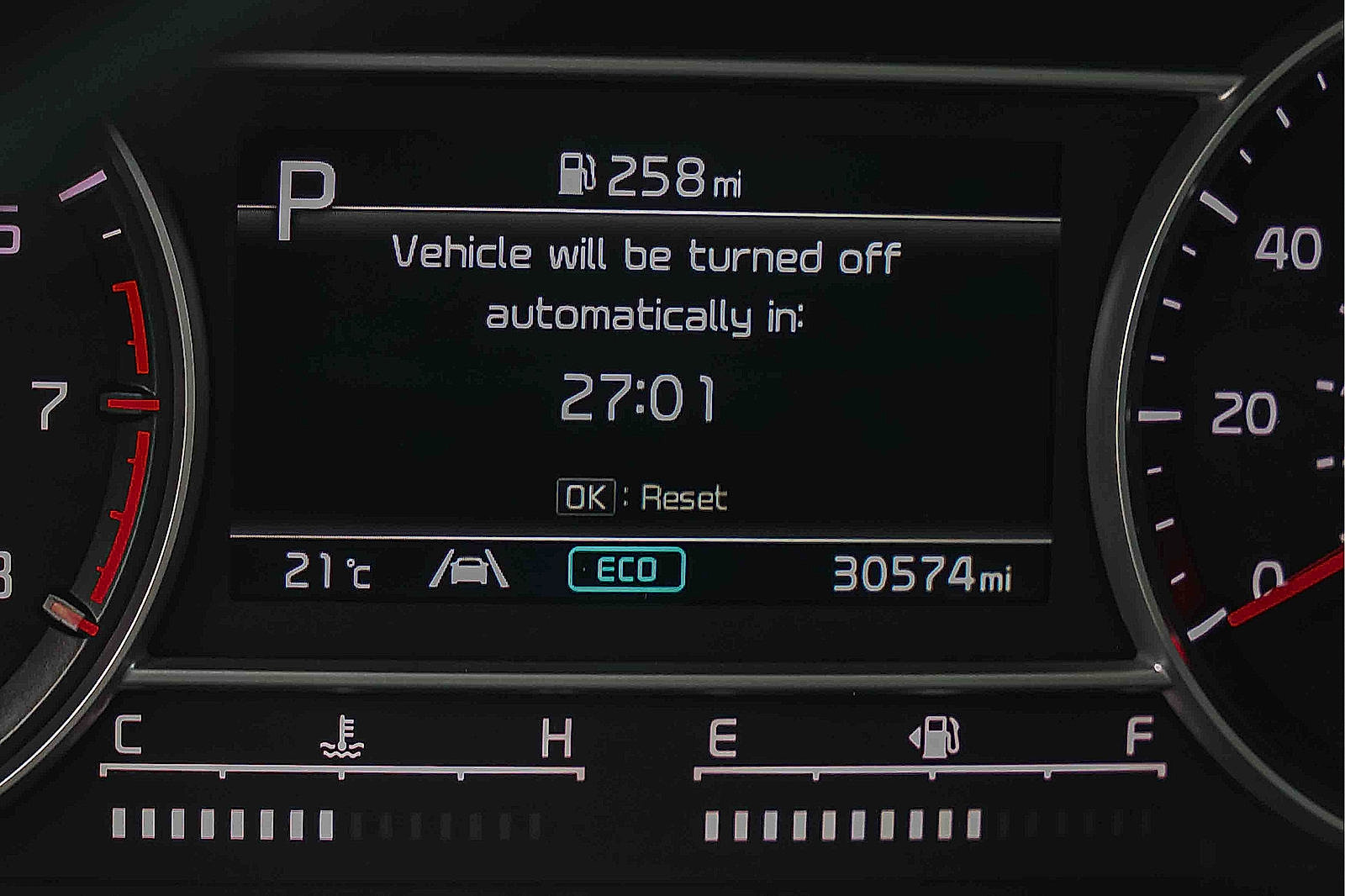 Certified 2023 Kia Sorento S w/ Panoramic Sunroof Package AWD/4WD image 8