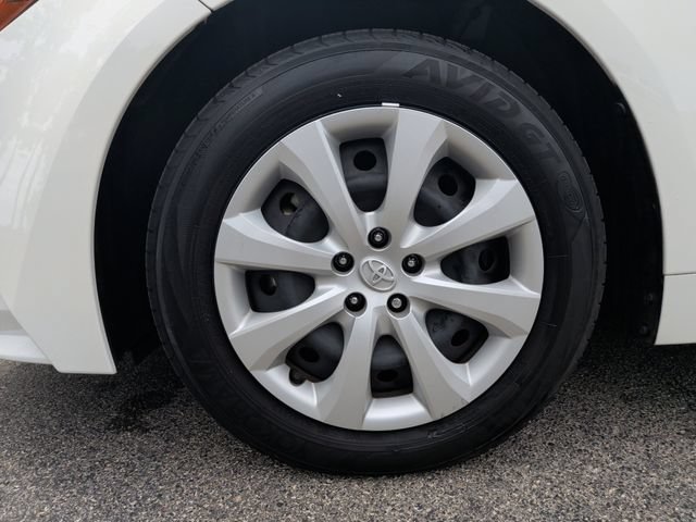 Used 2023 Toyota Corolla LE FWD image 9