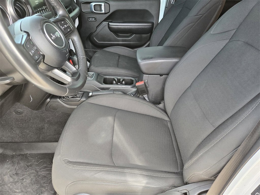 Used 2021 Jeep Wrangler Sport S image 18