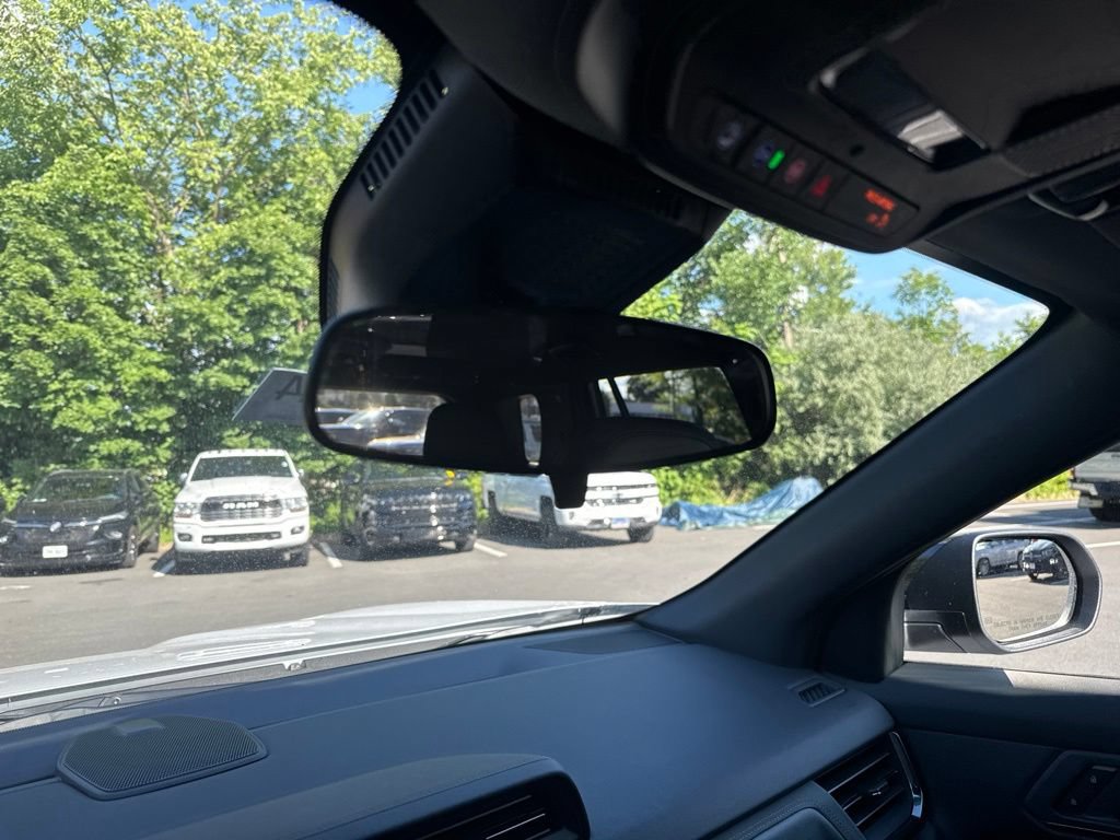 New 2026 GMC Terrain AT4 w/ Convenience Package III AWD/4WD image 37