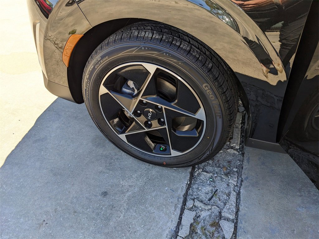 Certified 2024 Kia Soul EX image 34