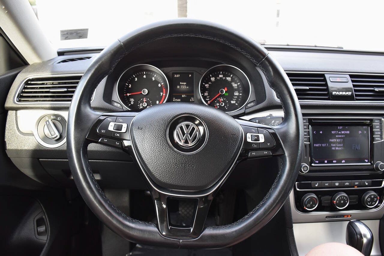 Used 2019 Volkswagen Passat 2.0T Wolfsburg w/ Wheels & Sunroof Package FWD image 25