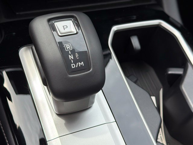 New 2026 Mitsubishi Outlander SE FWD image 29