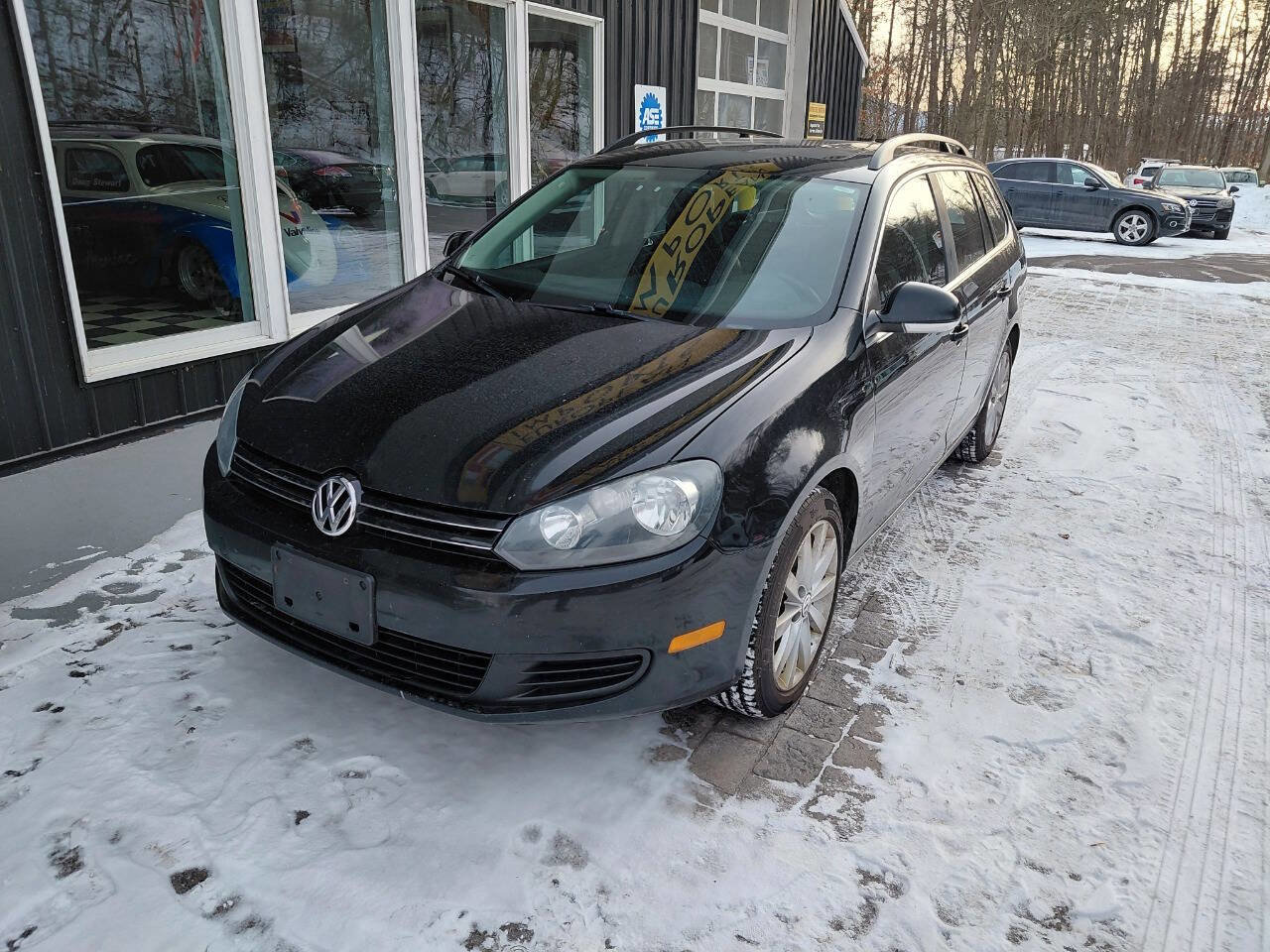 Used 2012 Volkswagen Jetta TDI image 3