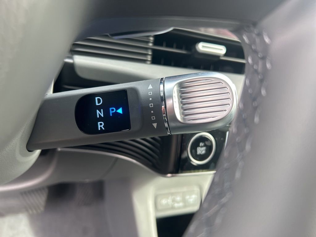 New 2026 Hyundai Ioniq 5 SEL image 17