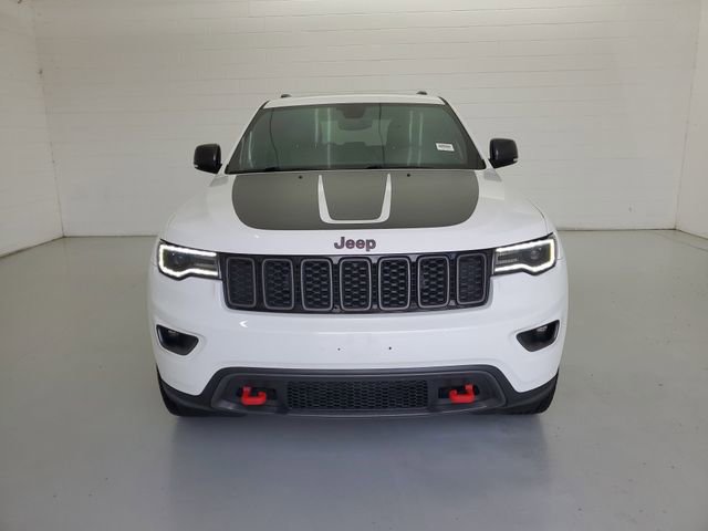 Used 2018 Jeep Grand Cherokee Trailhawk w/ Trailhawk Luxury Group AWD/4WD image 3