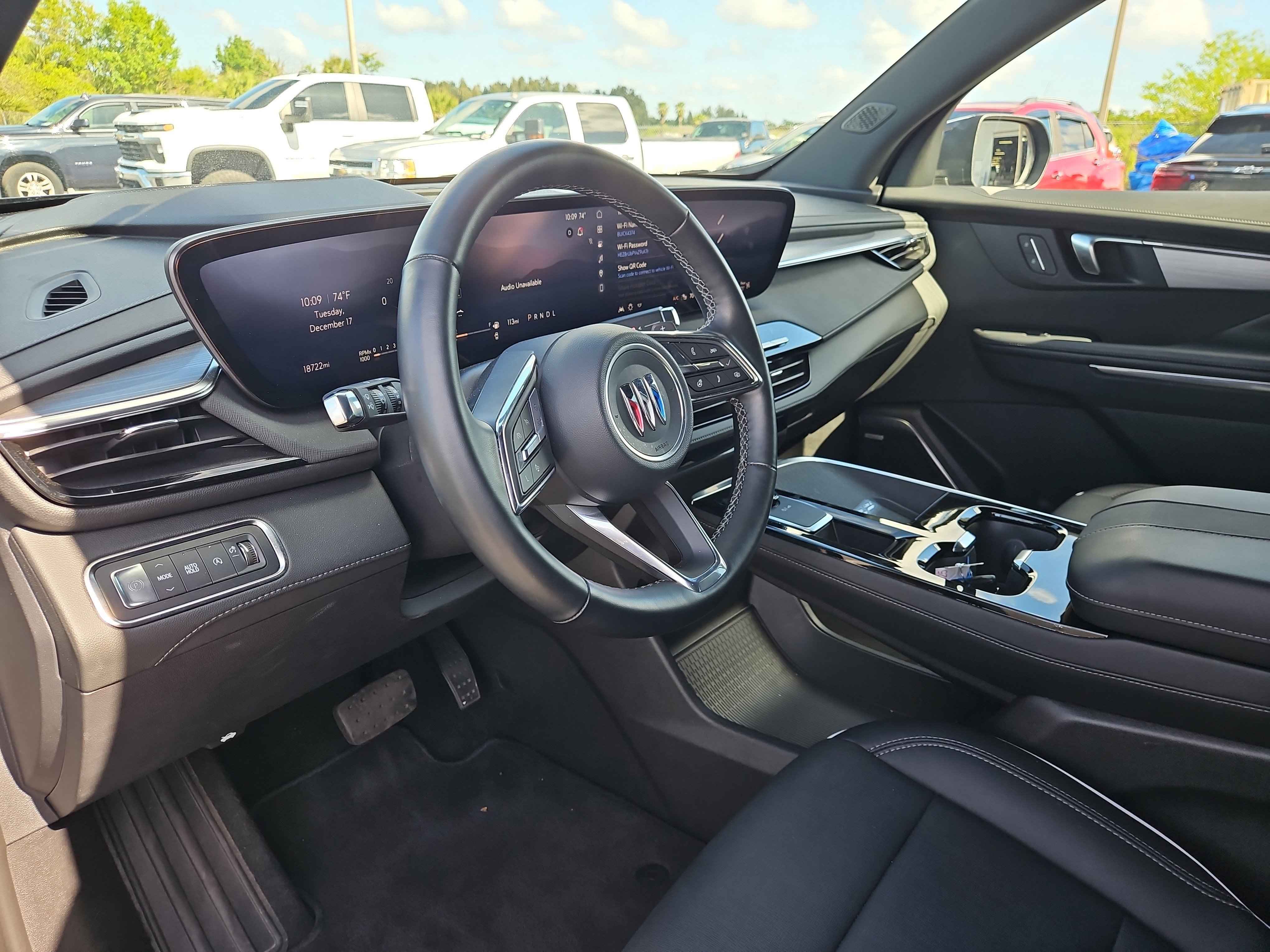Used 2025 Buick Enclave Preferred FWD image 15