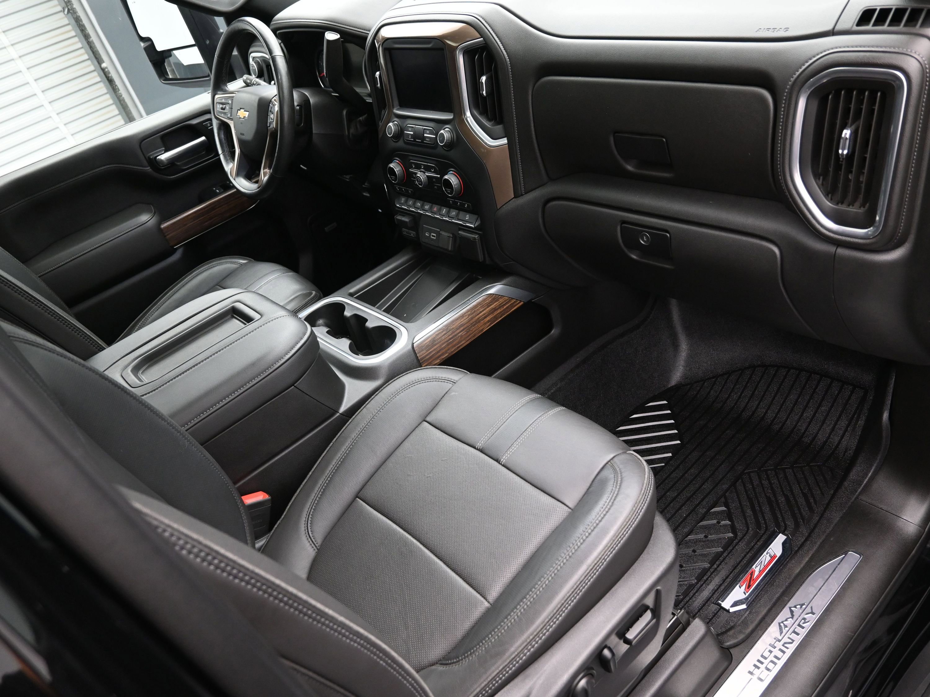 Used 2020 Chevrolet Silverado 2500 High Country w/ Z71 Off-Road Package image 39