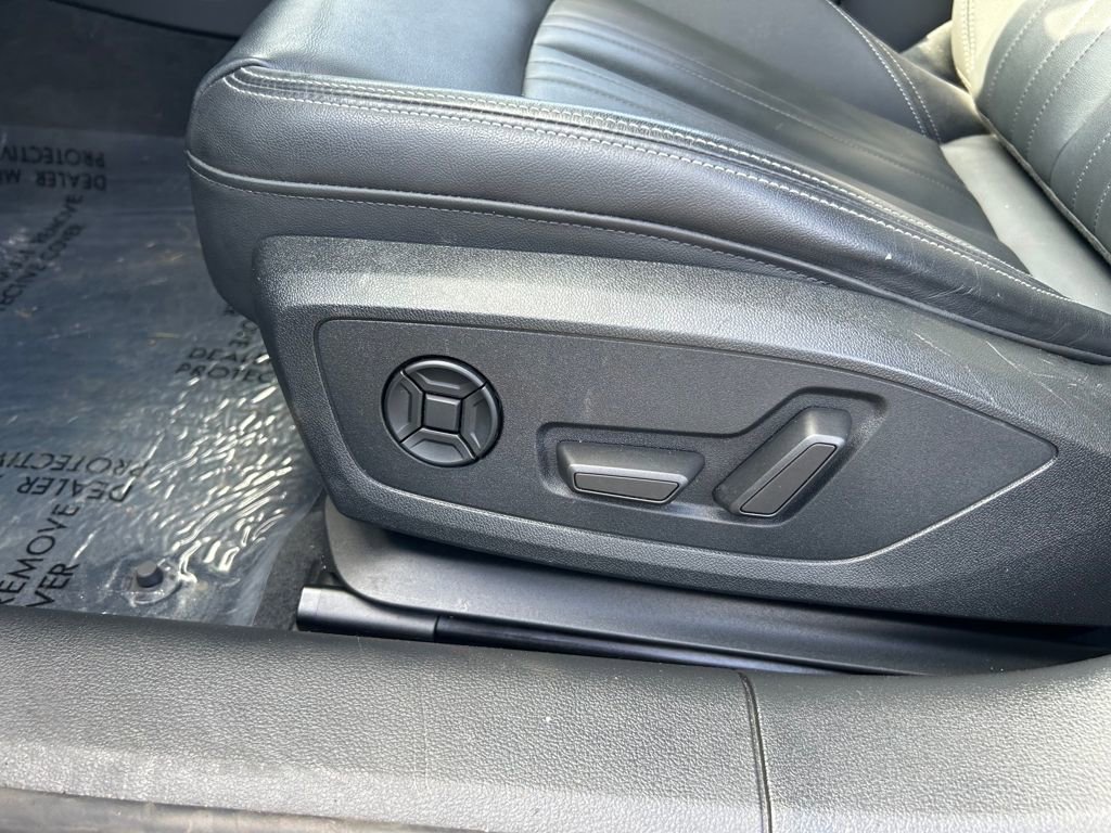 Used 2021 Audi A6 3.0T Premium w/ Convenience Package image 21