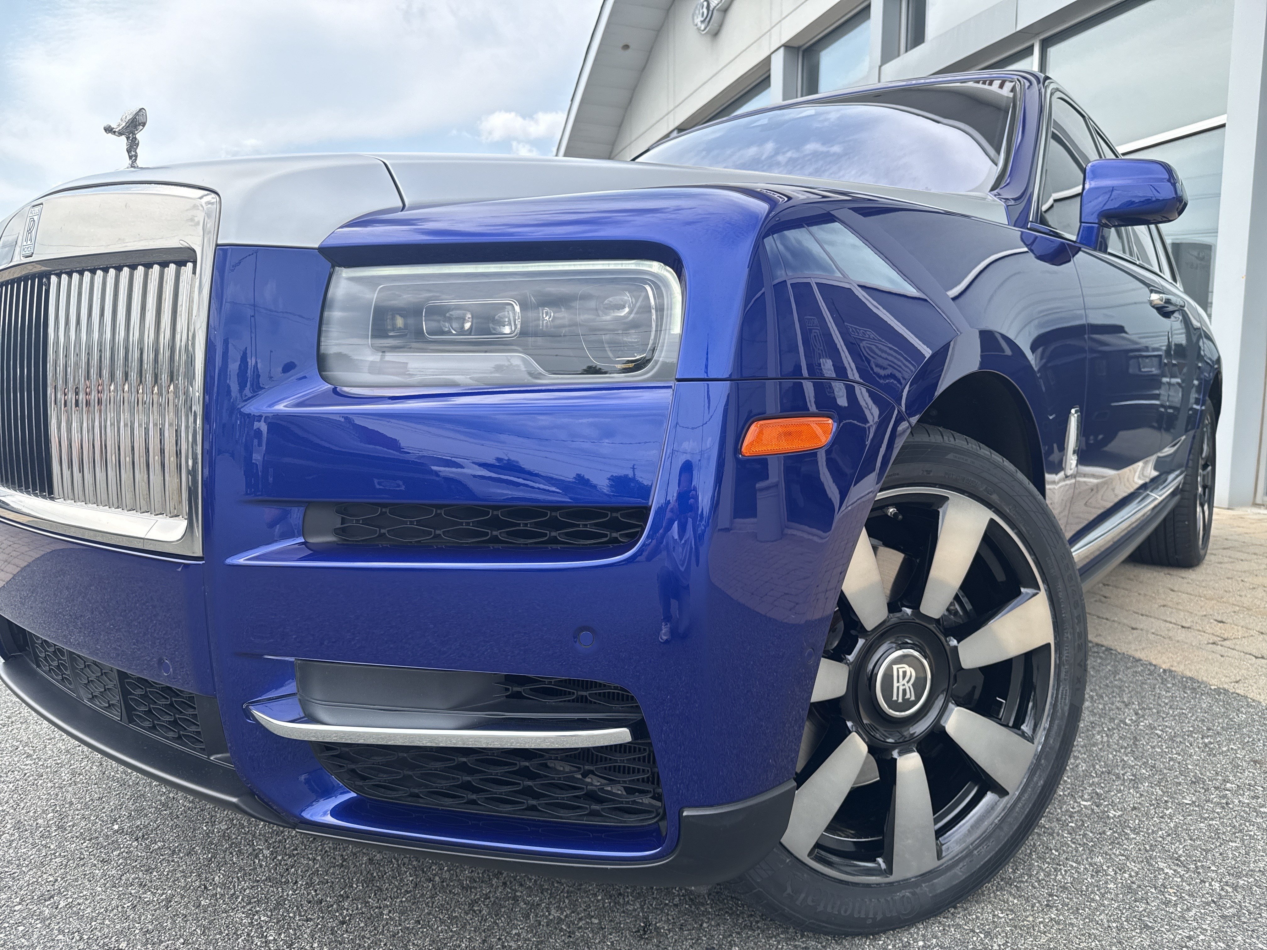 Certified 2021 Rolls-Royce Cullinan AWD/4WD image 52