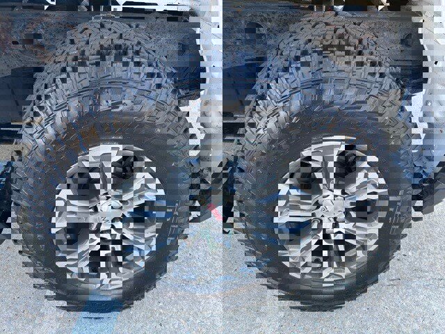 Used 2021 GMC Sierra 1500 4x4 Double Cab w/ Sierra Value Package image 11