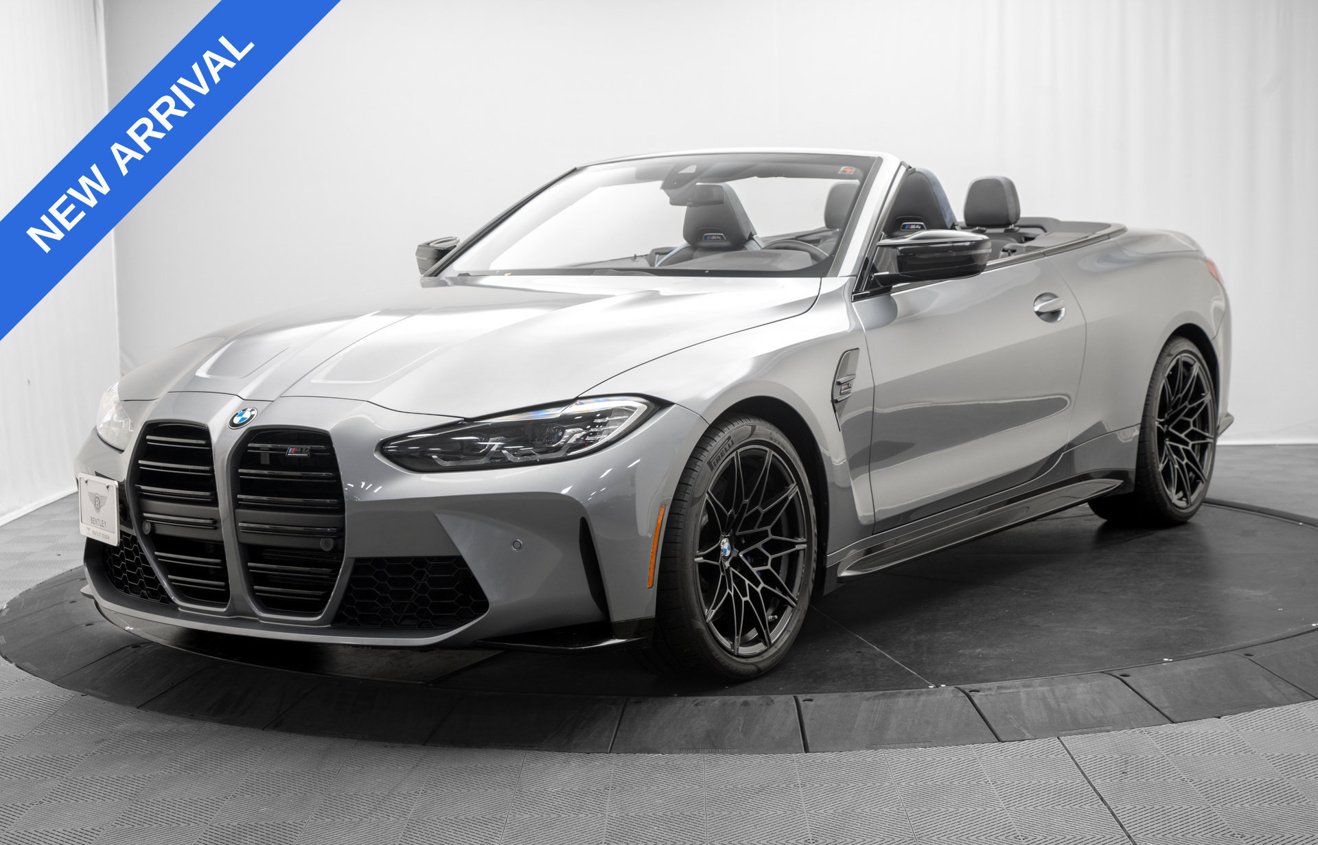 Used 2022 BMW M4 xDrive Competition AWD/4WD image 3