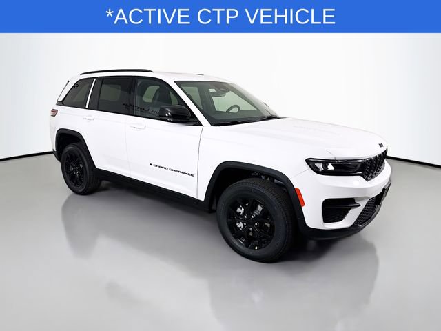 New 2025 Jeep Grand Cherokee Altitude image 1