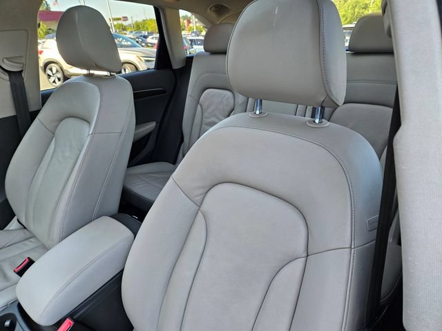 Used 2011 Audi Q5 2.0T Premium Plus AWD/4WD image 18