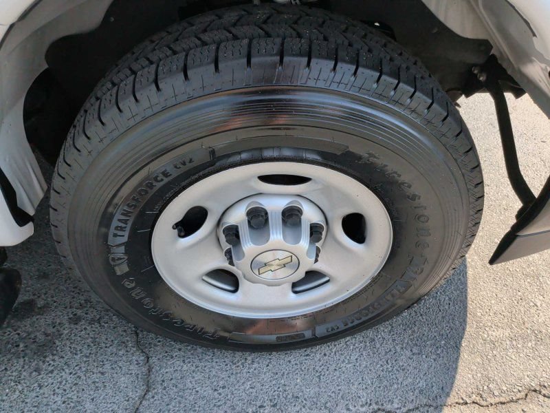 Used 2020 Chevrolet Express 3500 LS RWD image 6