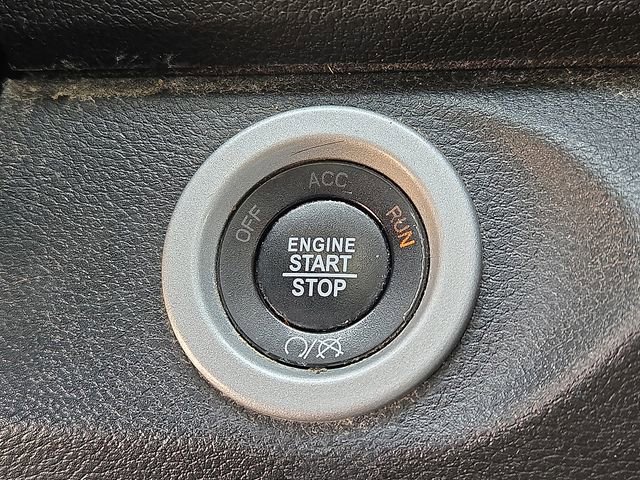 Used 2017 RAM 1500 Laramie w/ Convenience Group image 27