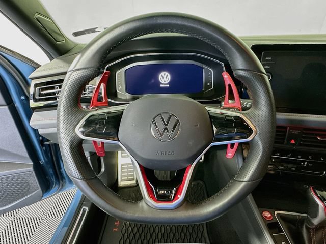 Used 2025 Volkswagen Jetta GLI Autobahn FWD image 13
