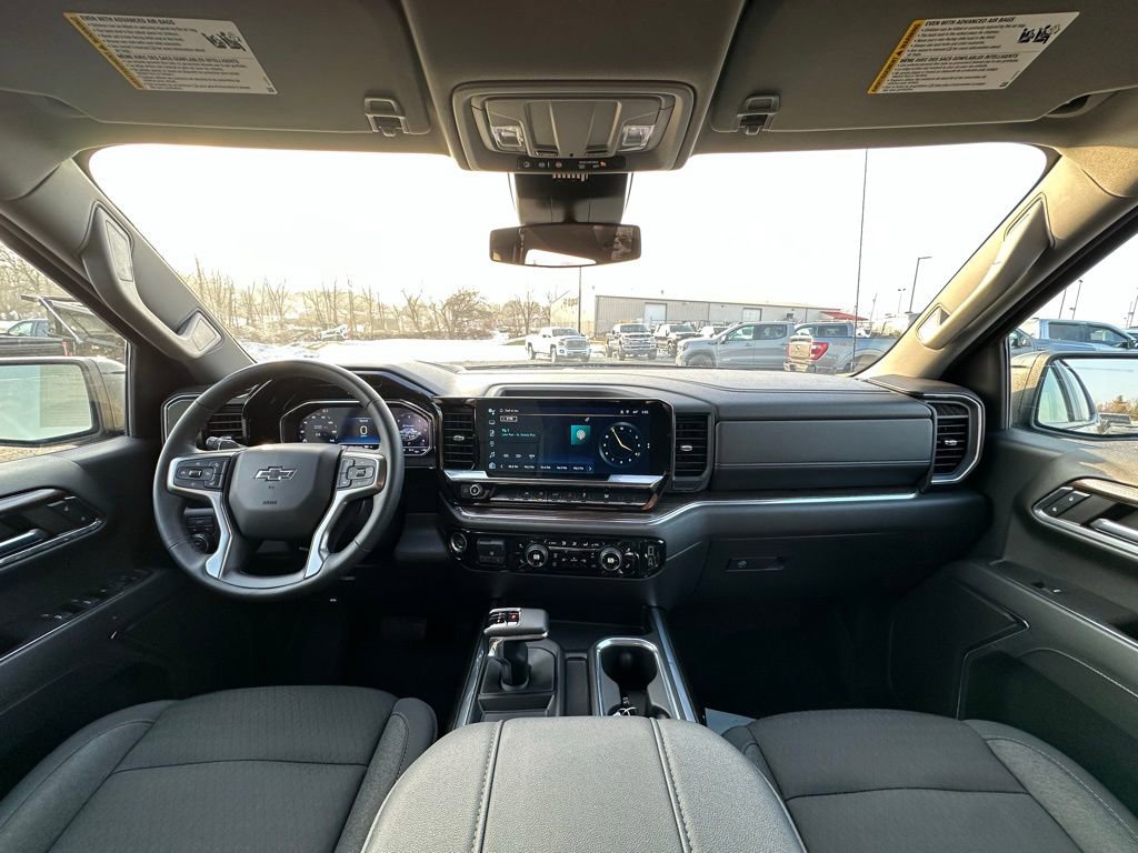 Used 2024 Chevrolet Silverado 1500 RST w/ Protection Package image 7