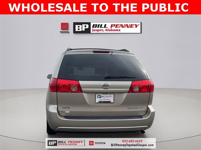 Used 2008 Toyota Sienna XLE image 4