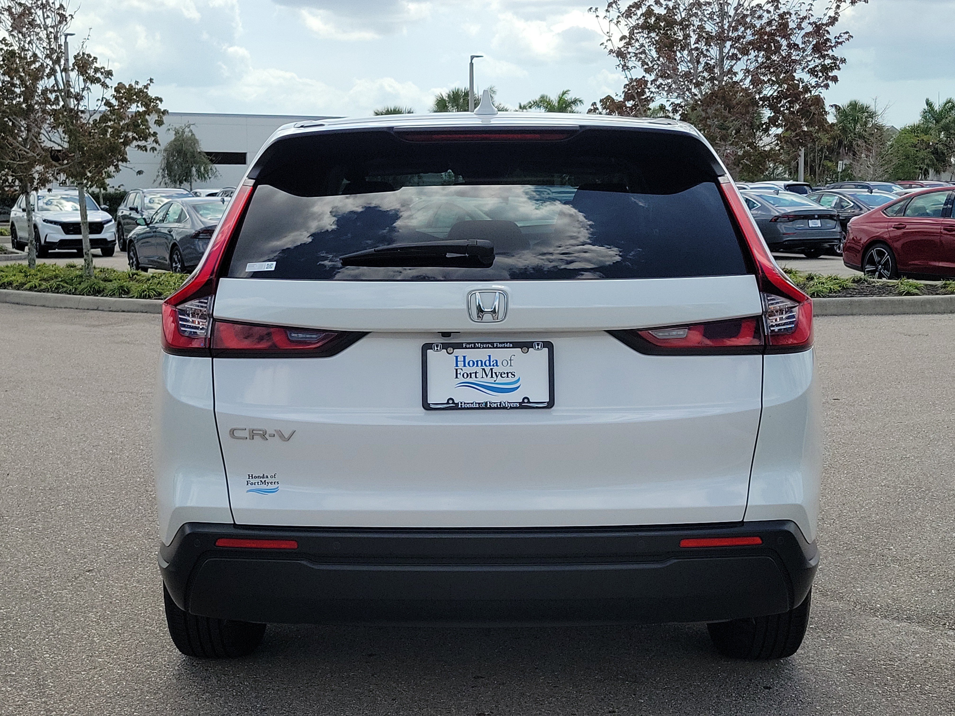 Used 2024 Honda CR-V EX-L image 5
