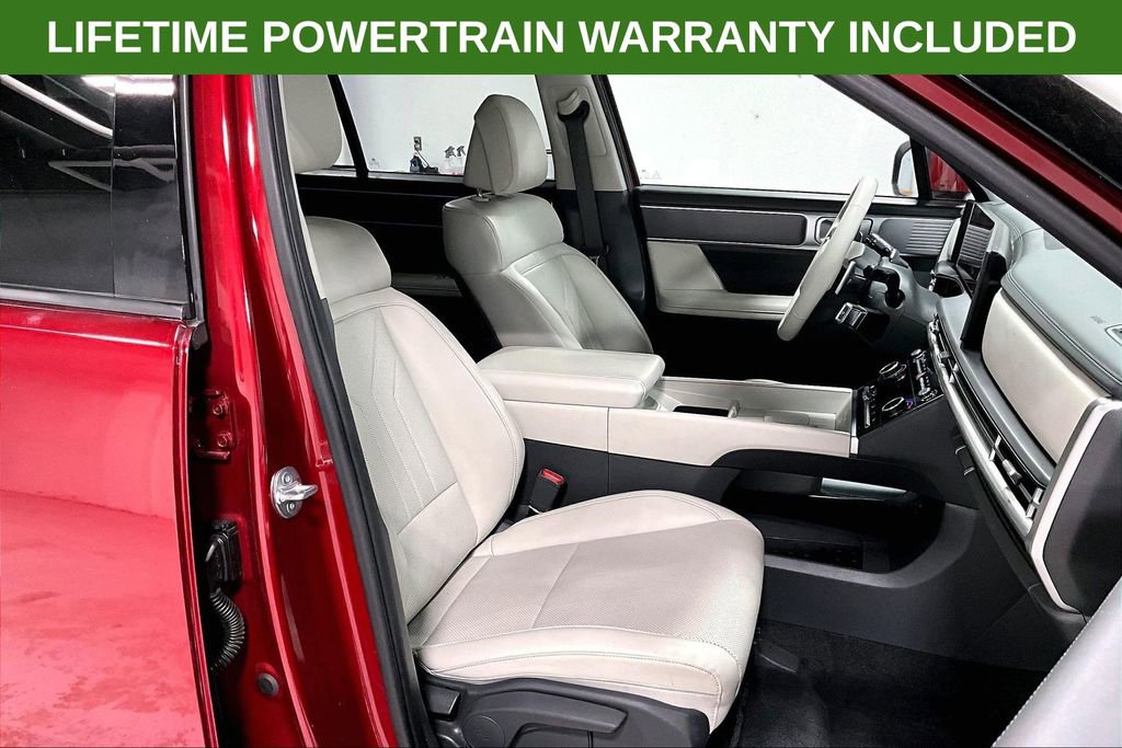 Used 2025 Hyundai Santa Fe SEL image 10