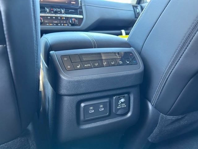 New 2026 Nissan Pathfinder Platinum image 25