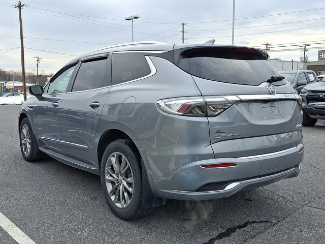 Used 2024 Buick Enclave Avenir w/ Avenir Technology Package image 4
