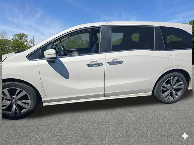 Used 2023 Honda Odyssey Touring image 4