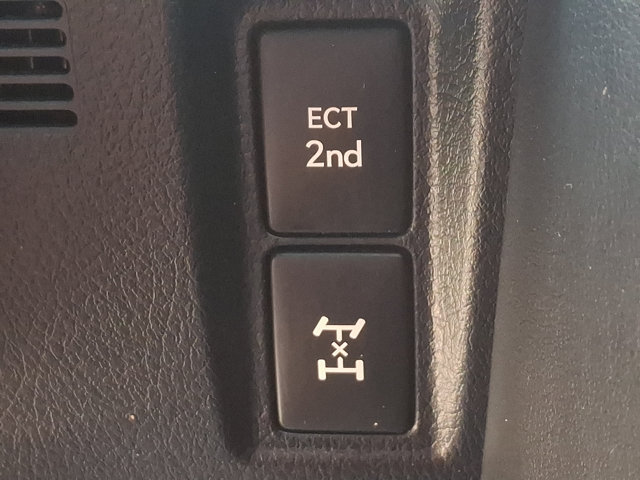 Certified 2023 Lexus GX 460 Premium w/ Premium Package AWD/4WD image 24