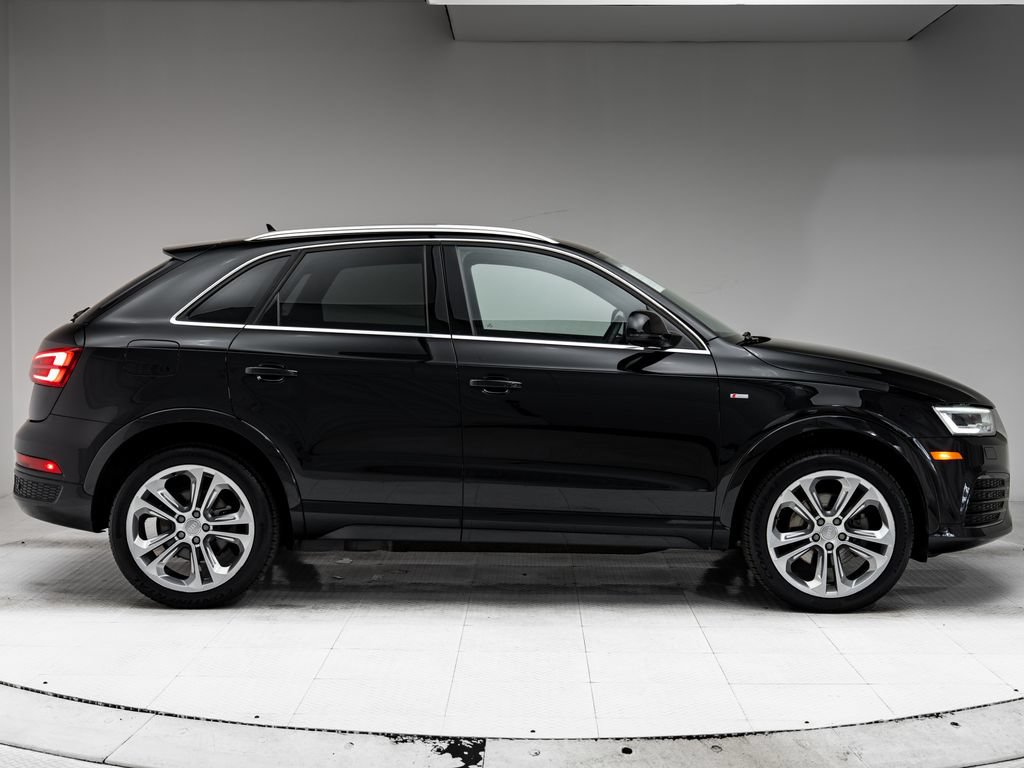 Used 2016 Audi Q3 2.0T Prestige w/ Prestige Package AWD/4WD image 31