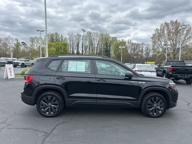 Used 2022 Volkswagen Taos S w/ IQ Drive S Package image 4