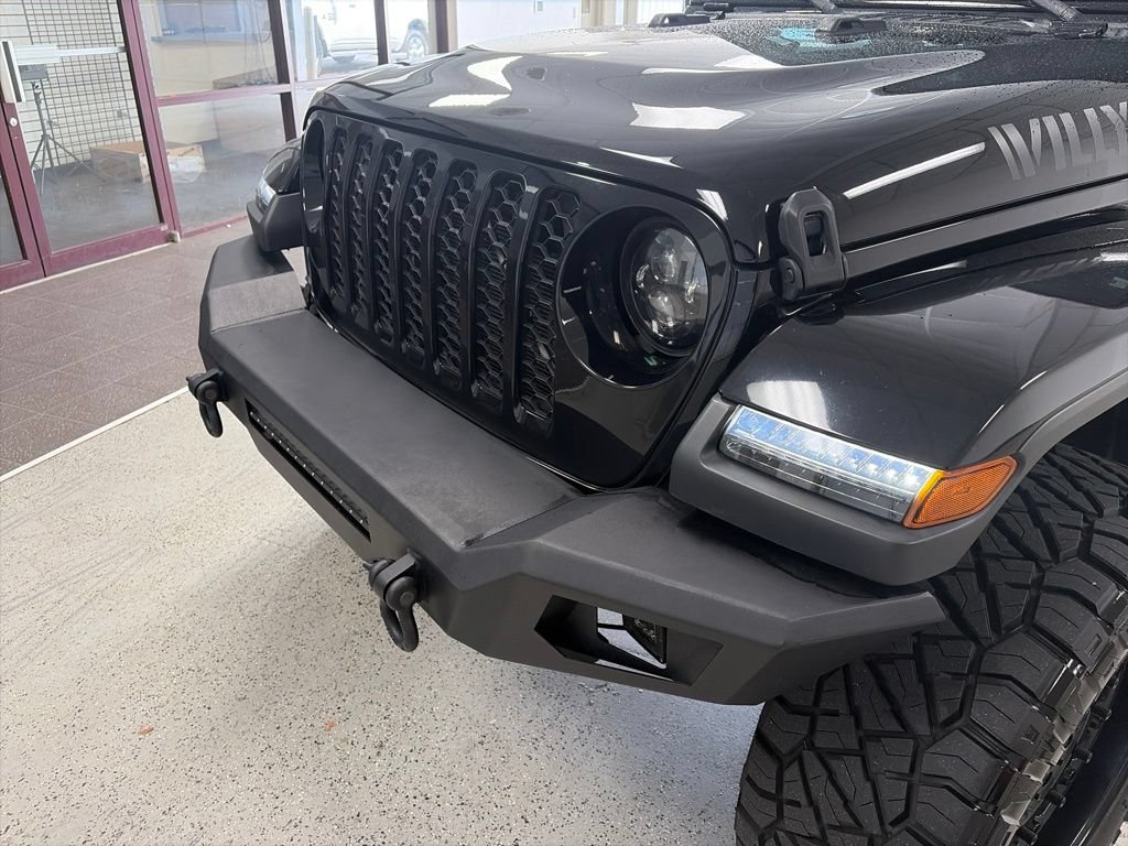 Certified 2023 Jeep Gladiator Mojave AWD/4WD image 13