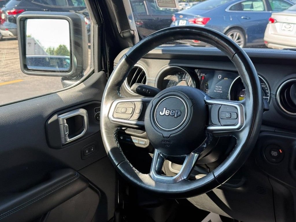 Used 2022 Jeep Wrangler Unlimited Rubicon 4xe w/ Cold Weather Group AWD/4WD image 23