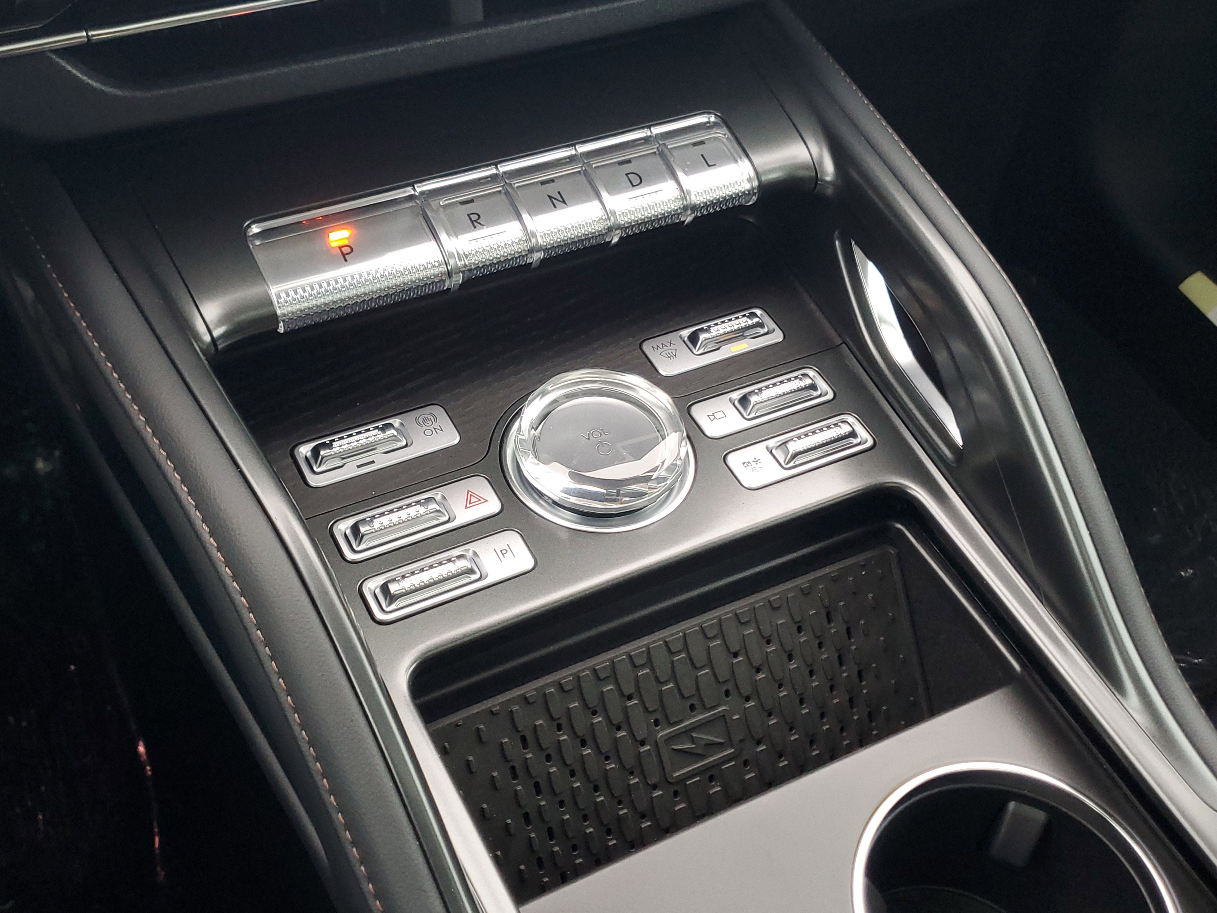 New 2026 Lincoln Nautilus Reserve w/ Jet Appearance Package image 26