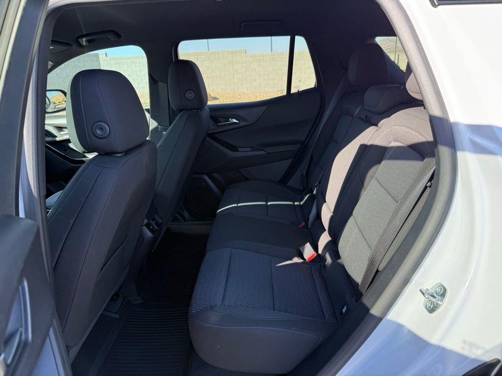 New 2026 Chevrolet Equinox LT FWD image 19
