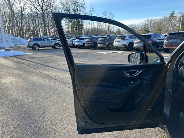 Used 2021 Subaru Forester Limited image 15