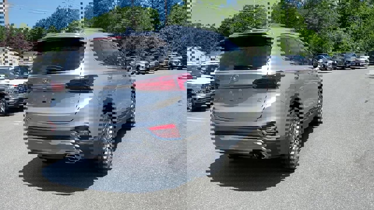 Used 2020 Hyundai Santa Fe Limited image 8