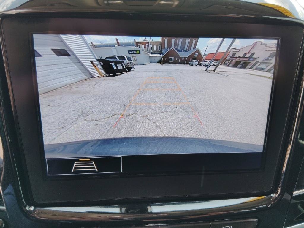 Used 2021 Chevrolet Traverse LT w/ LPO, Cargo Package AWD/4WD image 22