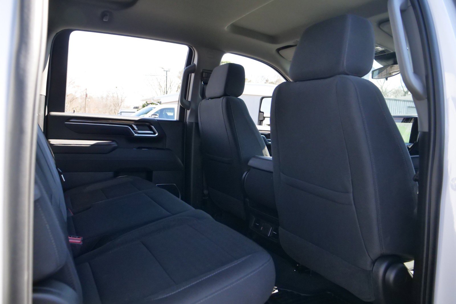 Used 2025 Chevrolet Silverado 2500 LT w/ Convenience Package AWD/4WD image 34